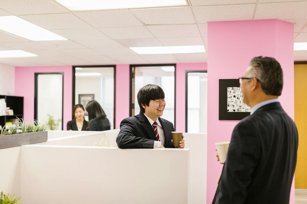 How Can UK Businesses Enhance Customer Satisfaction in the Service Sector?